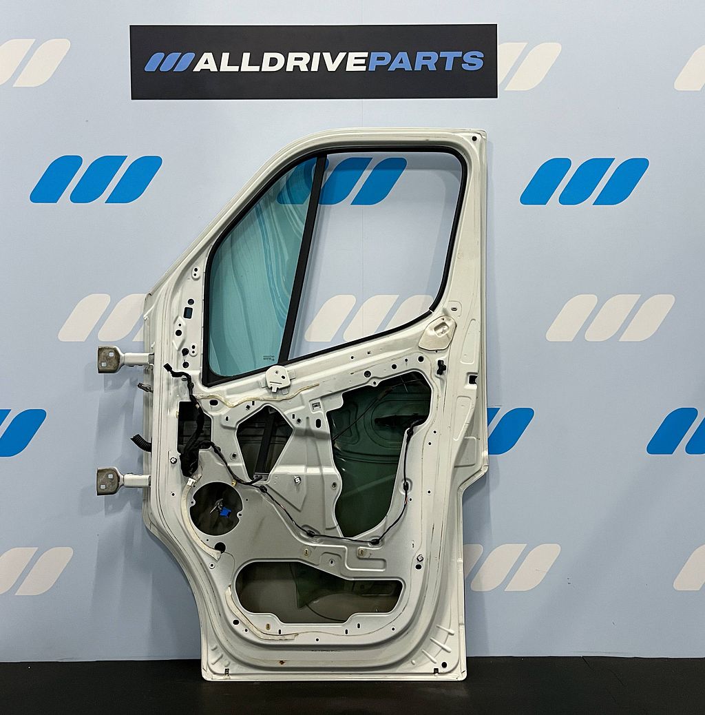 Voorportier rechts voor Renault Master Wit 801009976R