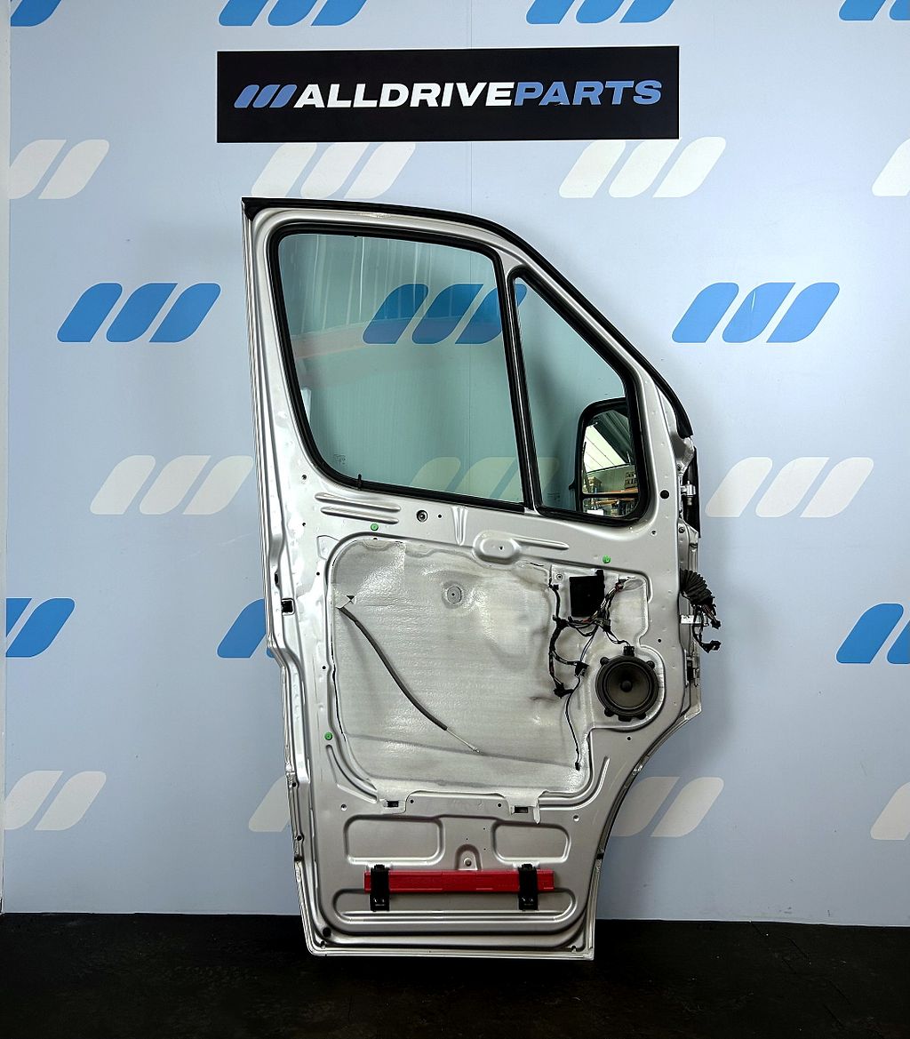 Mercedes Sprinter voorportier links zilvergrijs A9067200005