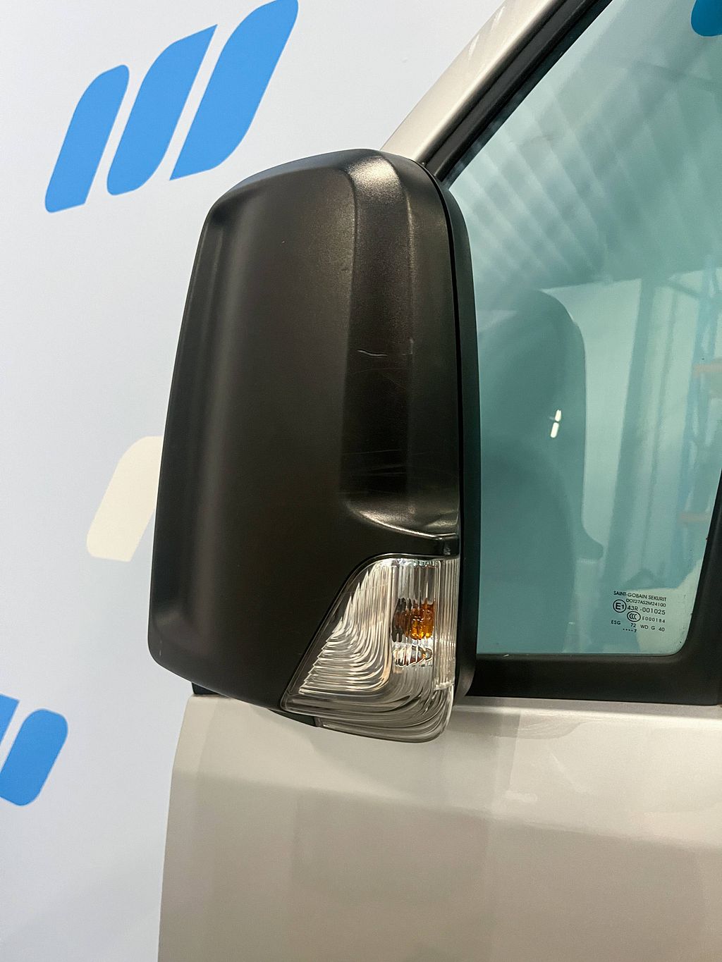 Voorportier links Mercedes Sprinter W906 Grijs A9067200005
