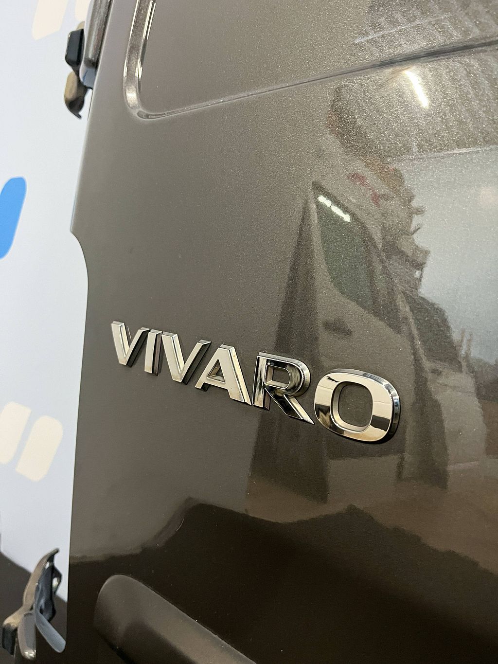 Achterdeur links achter Opel Vivaro donkergrijs 9811895280