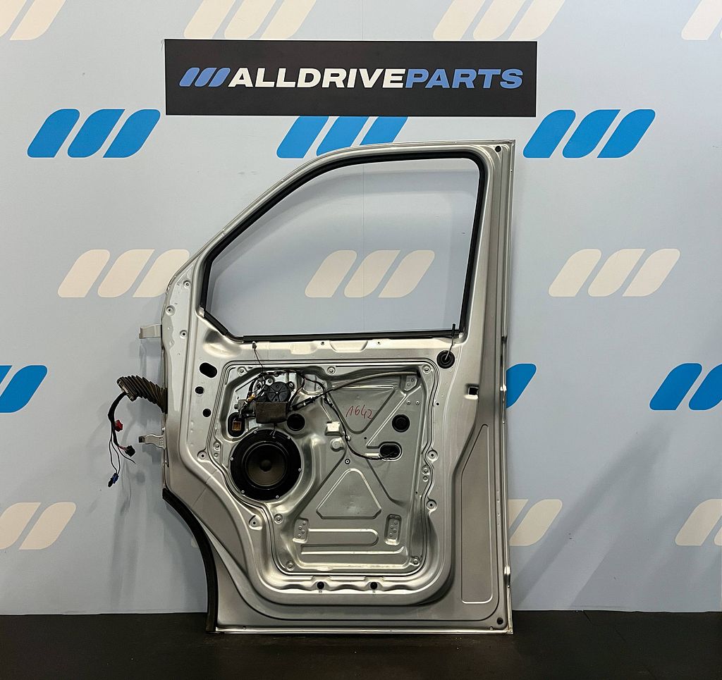 Voorportier rechts Volkswagen T6 Zilvergrijs LA7W 7LA831056