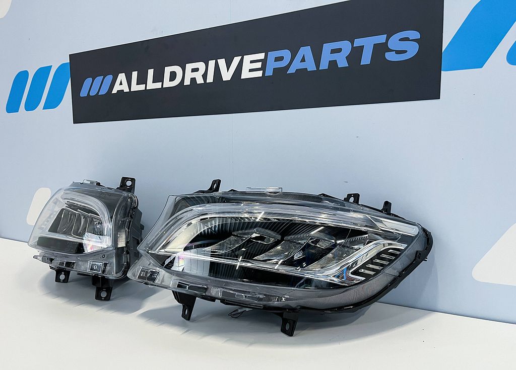 Mercedes-Benz Sprinter W907 Koplampen Set LED – Plug & Play 