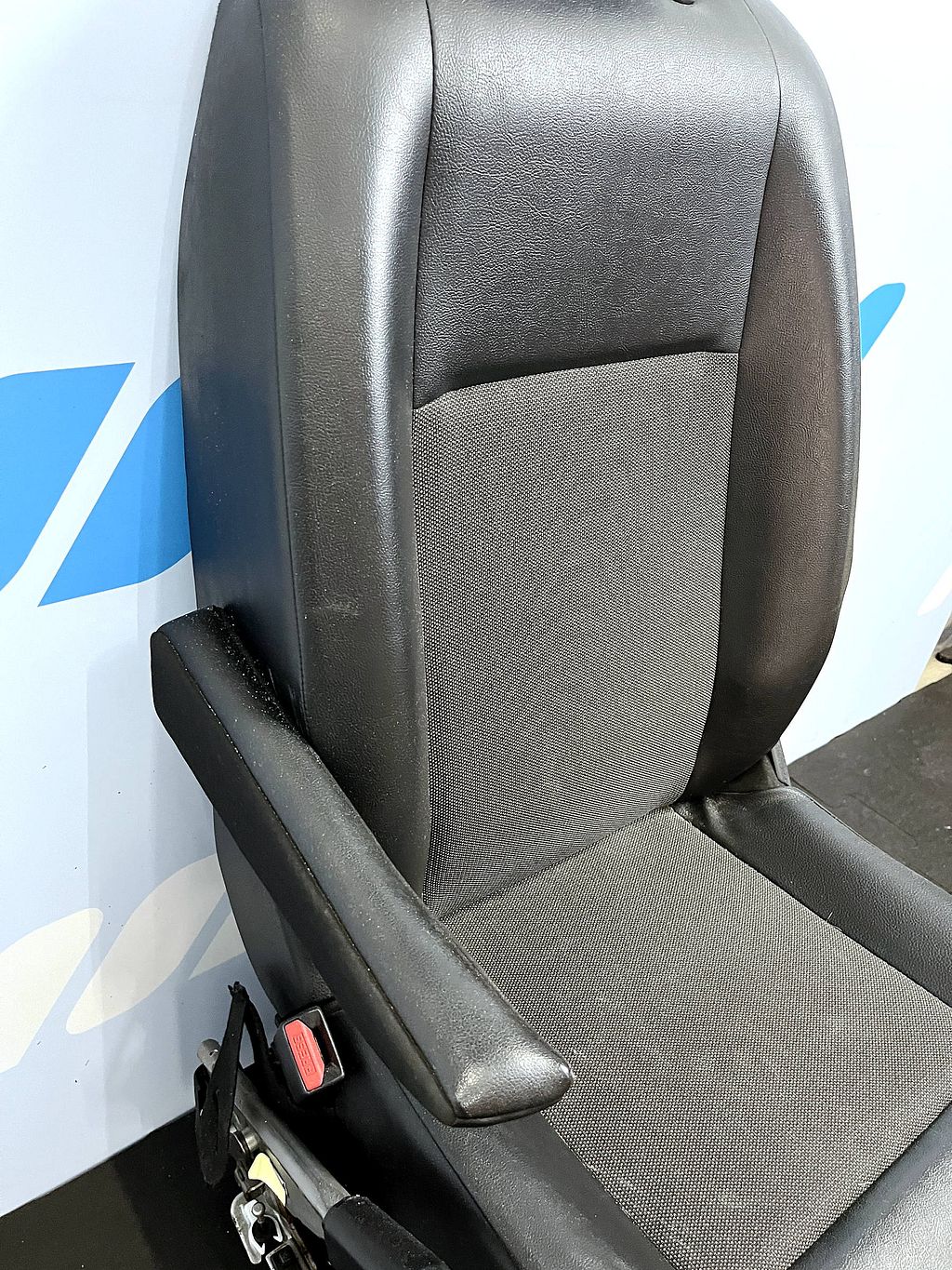 Bestuurdersstoel links voor Peugeot Expert leder 1616753380