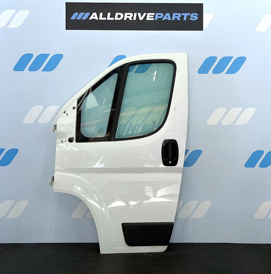 Peugeot Boxer voorportier links wit 9002EJ 2006-2025