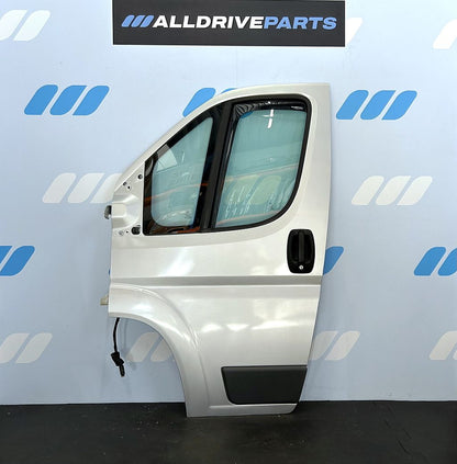Fiat Ducato voorportier links zilvergrijs 9002EJ 2006-2025