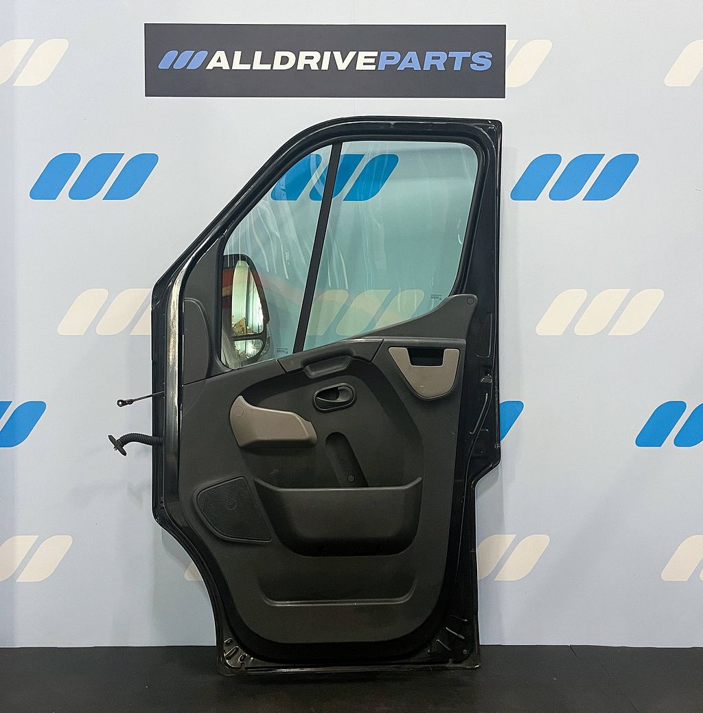 Renault Master Voorportier rechts zwart 801001682R