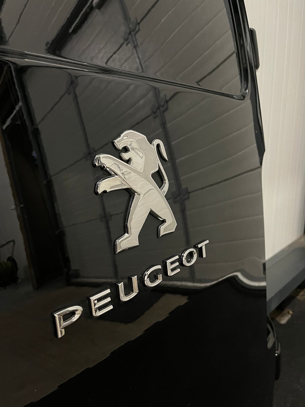 Peugeot Expert achterdeur rechts dicht zwart 9811894980